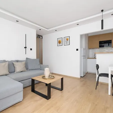 With Balcony - Lobzowska 57 Street Apartment
