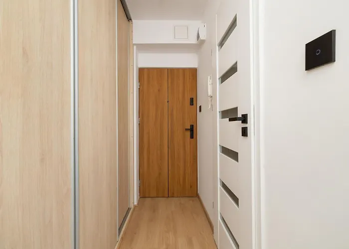 With Balcony - Lobzowska 57 Street Appartamento *