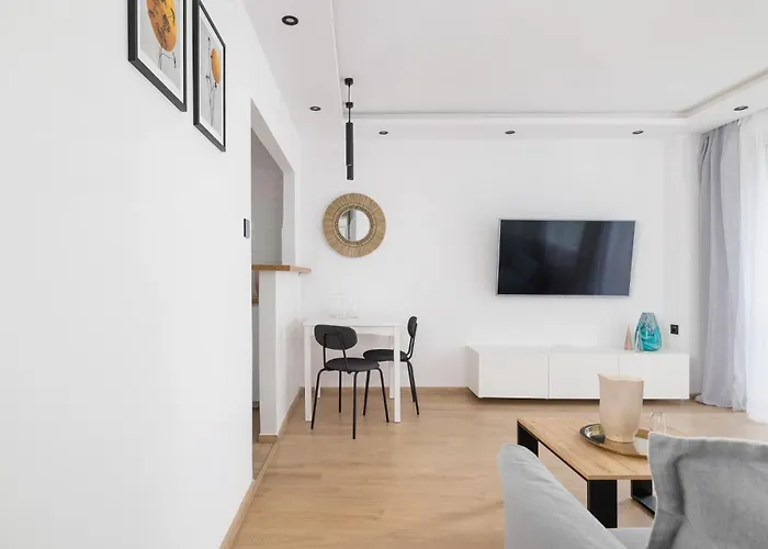 With Balcony - Lobzowska 57 Street